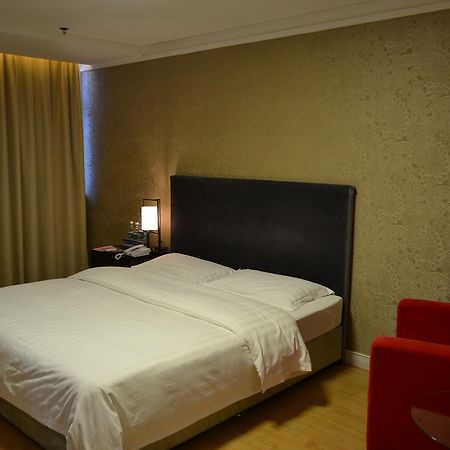 Weihai Sophia Hotel エクステリア 写真