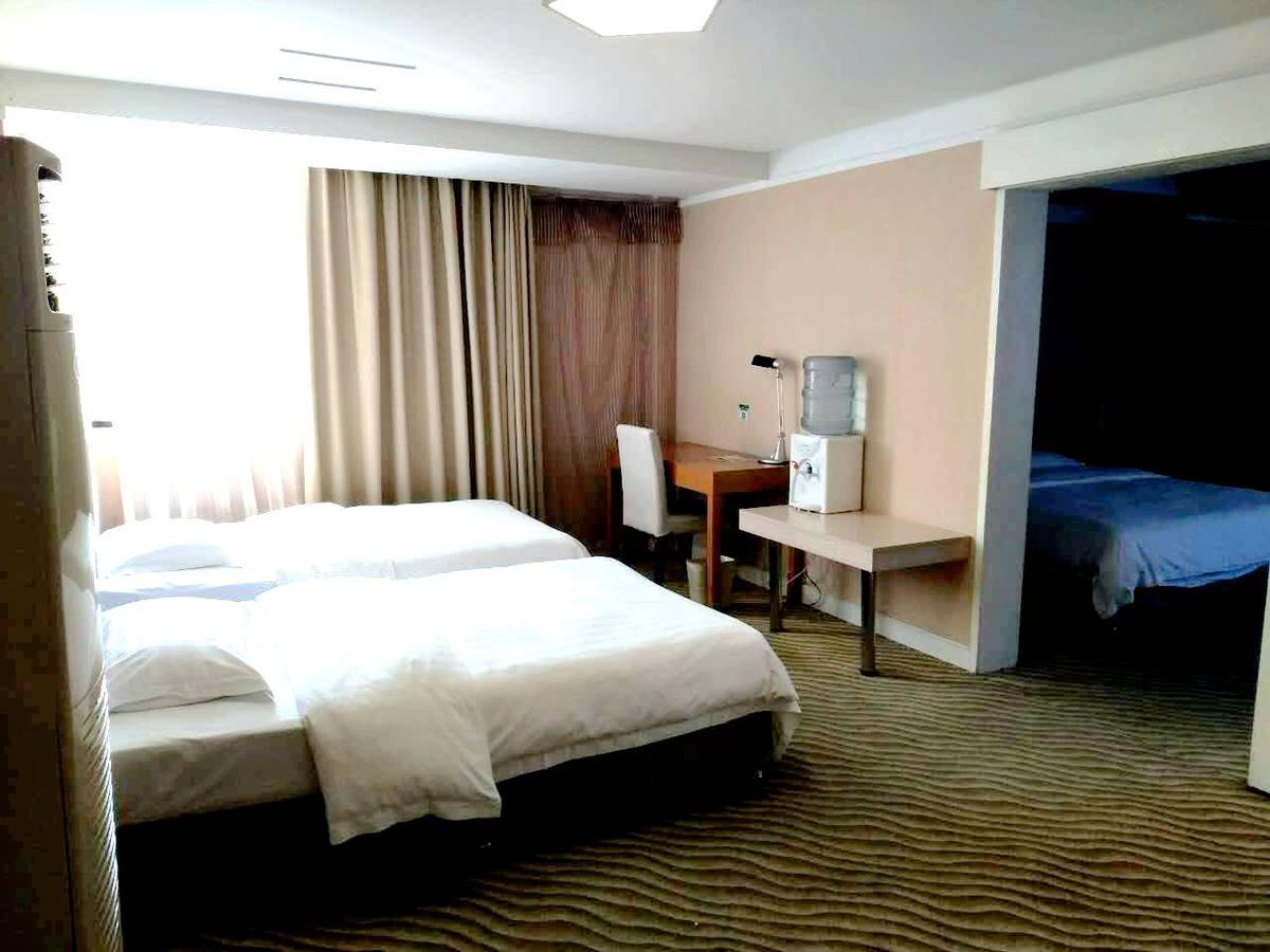 Weihai Sophia Hotel エクステリア 写真