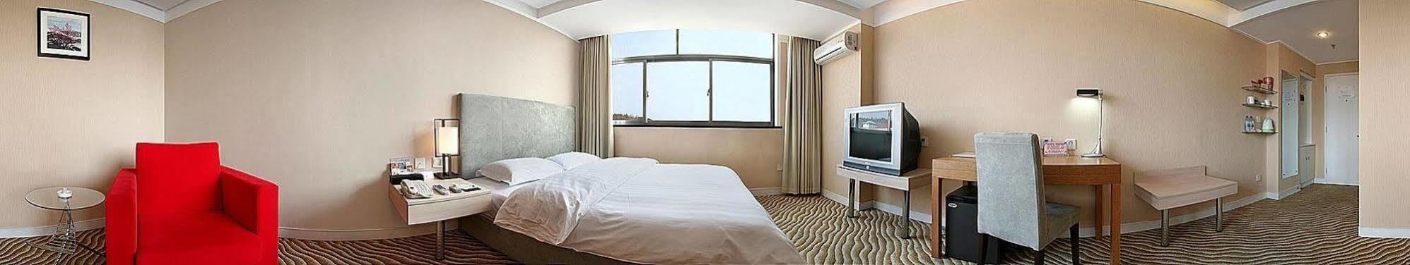 Weihai Sophia Hotel エクステリア 写真
