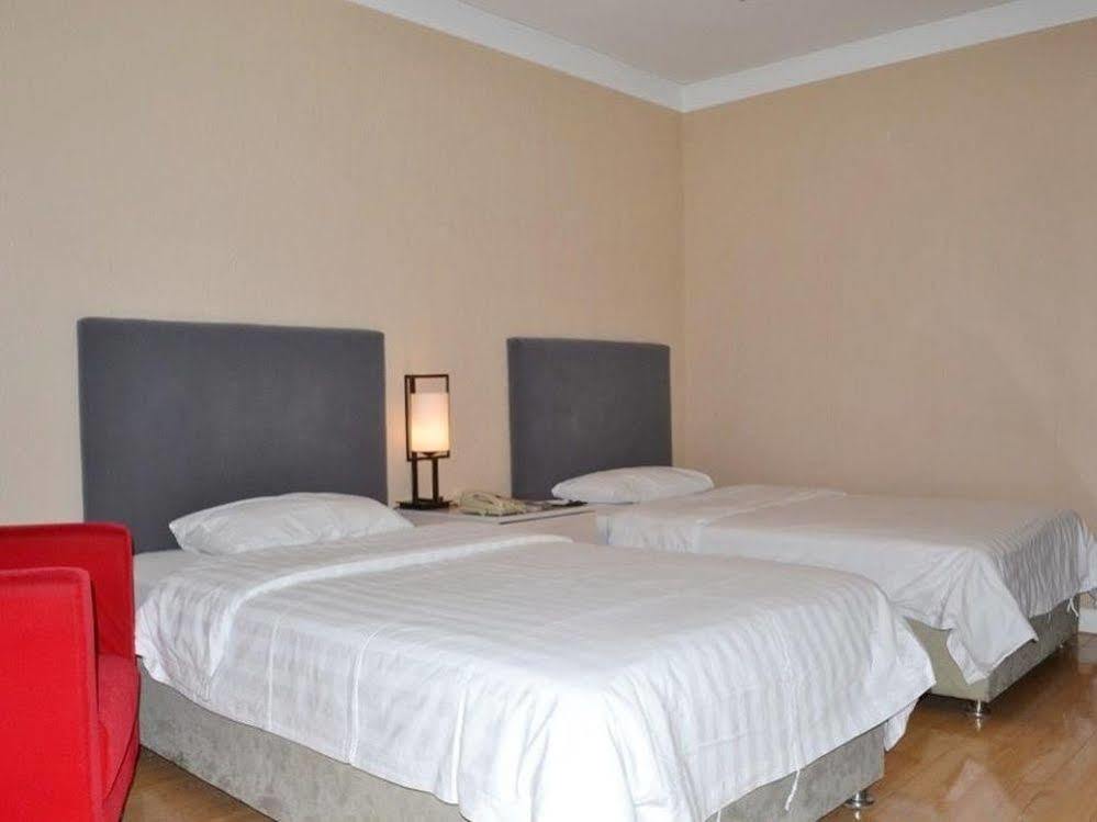 Weihai Sophia Hotel エクステリア 写真