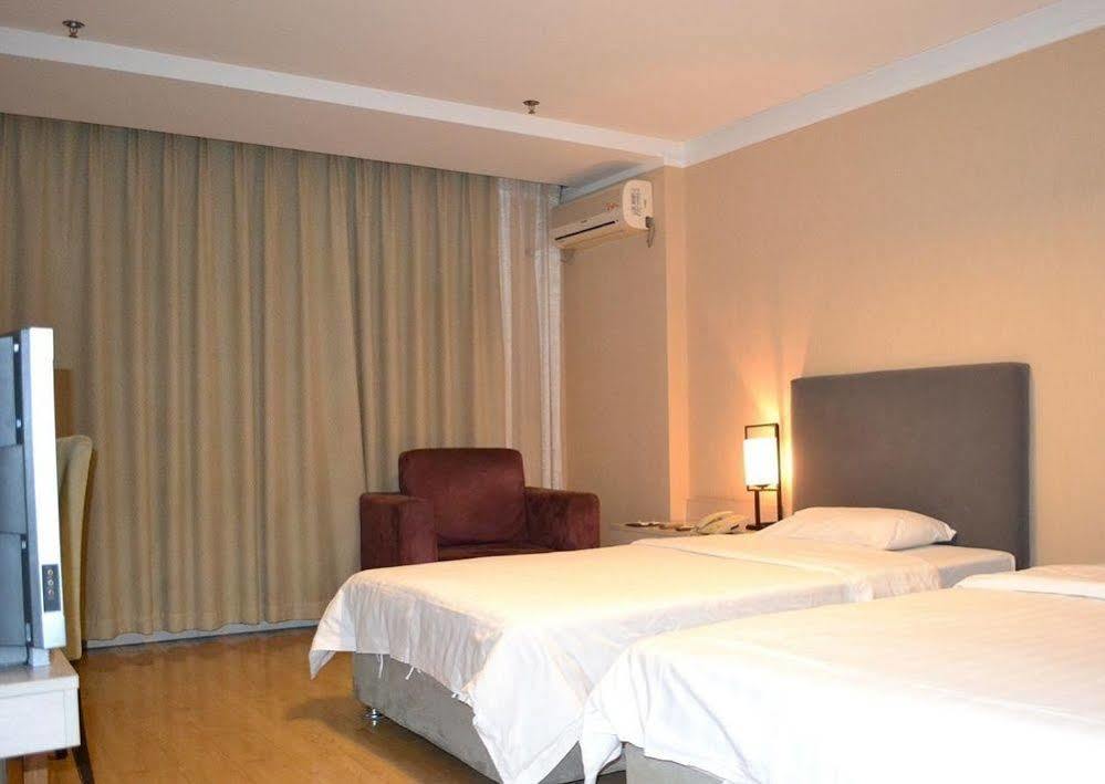 Weihai Sophia Hotel エクステリア 写真
